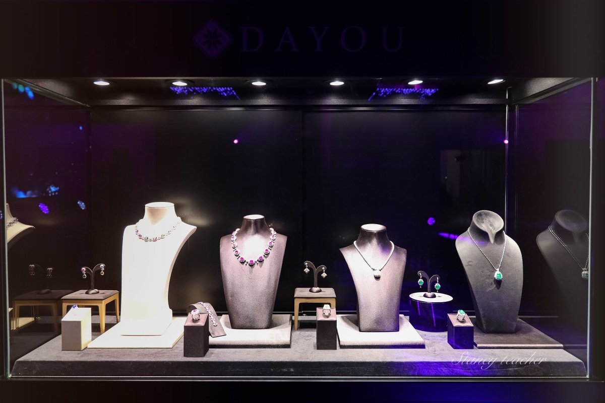 DAYOU大祐珠寶｜GIA鑽石｜婚戒對戒訂製｜桃園台茂旁輕珠寶首選